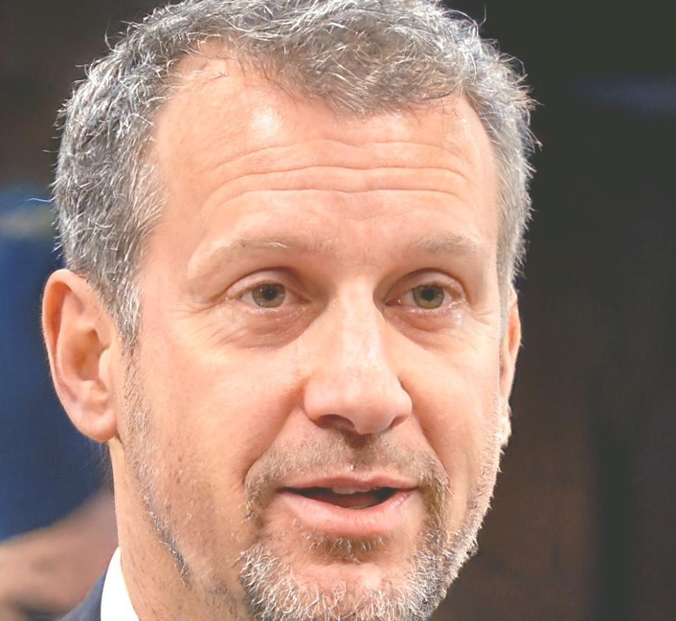 Портрет Максима Ковальчука